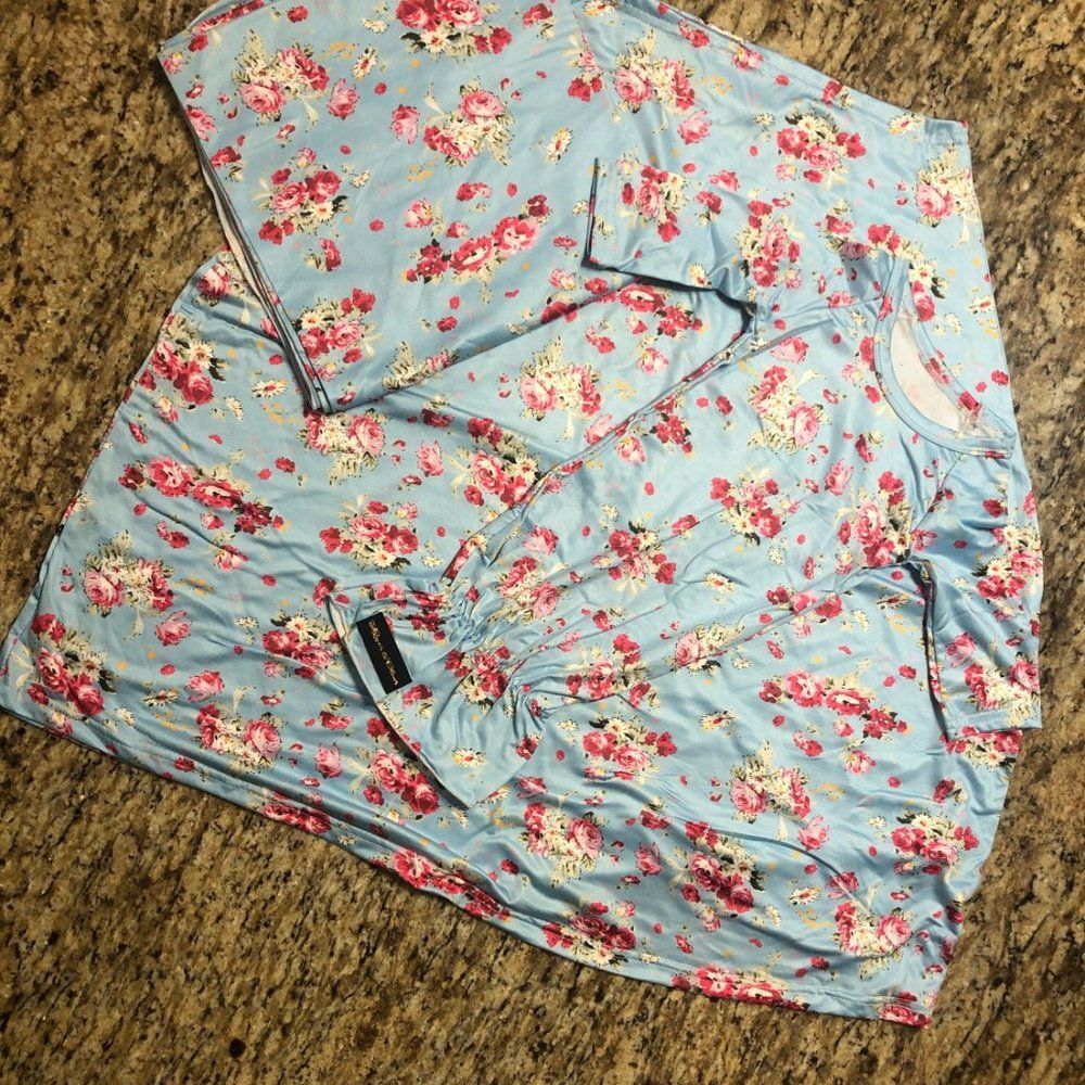 Blue Floral Cover, Blanket & Gown Set 1313 NWT Boutique
